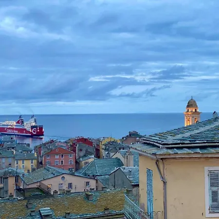 Beautiful, Hyper-center Bastia (Corsica)
